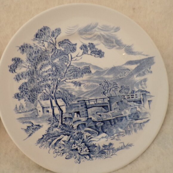 Vintage Enoch Wedgwood Countryside Blue and White Salad Plates Set Of 2 - Picture 3 of 5